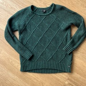 Dark green American Eagle long sleeve knit sweater